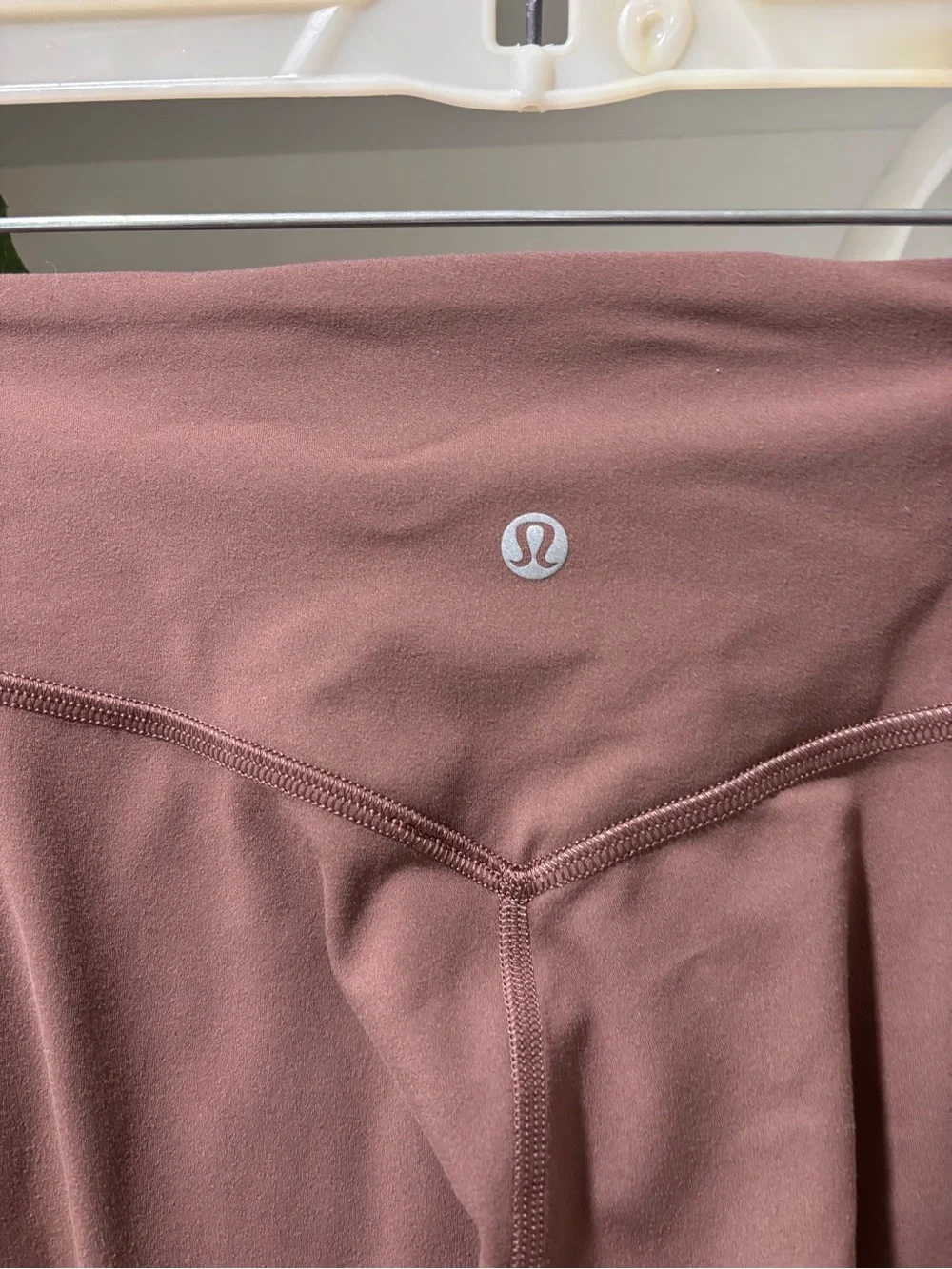 Lululemon Women's High-Waist Jogger Pants leggings with paint marks 4